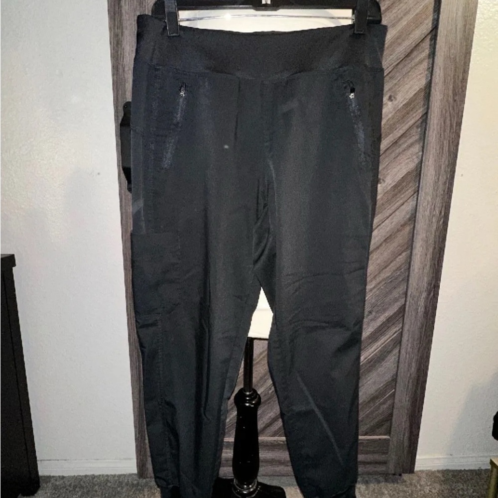 Scrub pants
